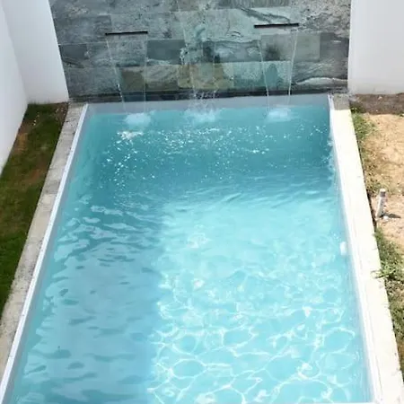 Vakantiehuis Superbe Neuve