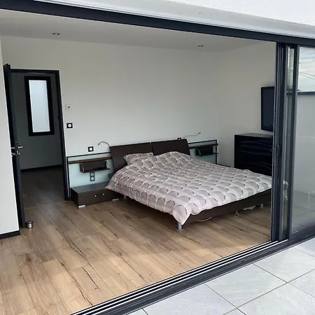 Vakantiehuis Superbe Neuve
